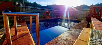 Rural house in a valley with sea views and swimming pool.