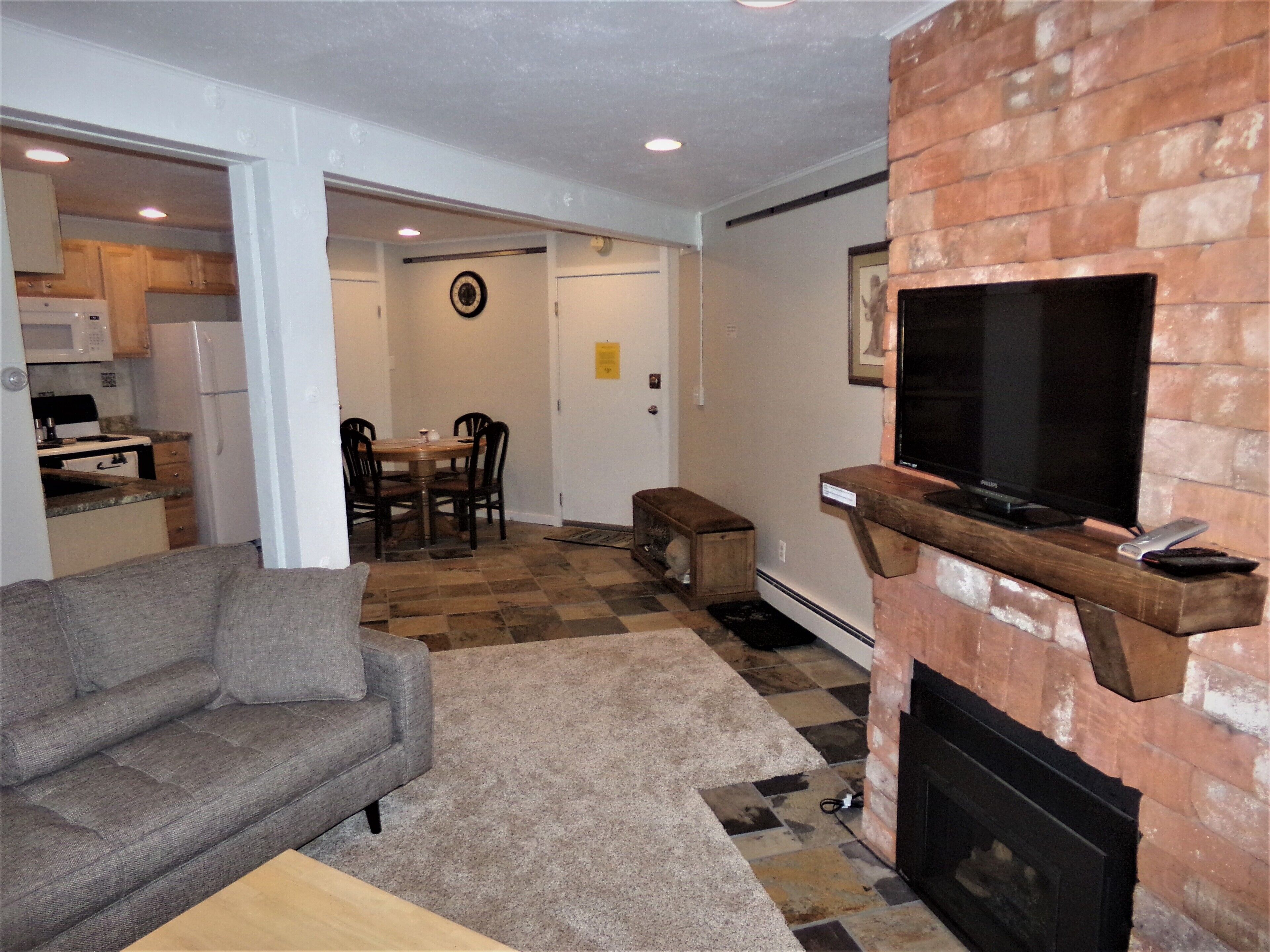 TV, fireplace, foosball, table tennis