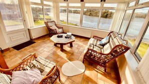 平房, 多張床 | 客廳 | 30-吋電視、衛星頻道、壁爐