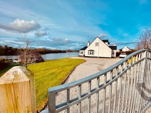 Casa de campo, várias camas | Fachada