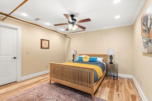 2 habitaciones, tabla de planchar con plancha y wifi gratis 