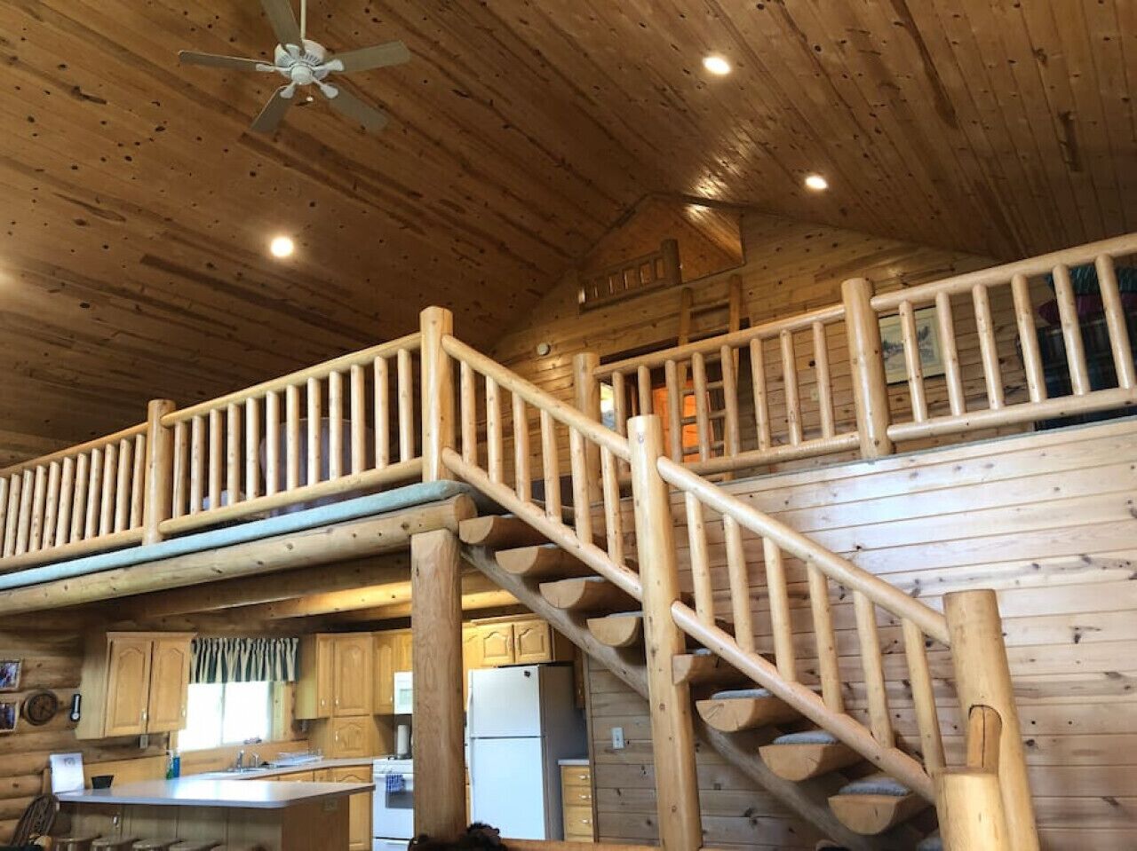 Wooded views, Fire Pit, Grill, Balcony, Kids Loft