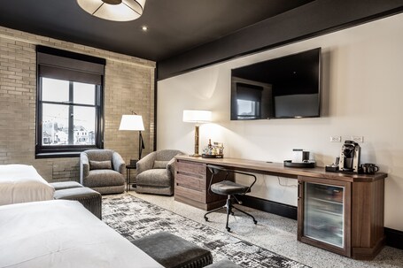 Bottleworks Hotel - Image 33
