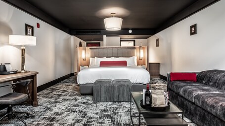 Bottleworks Hotel - Image 56