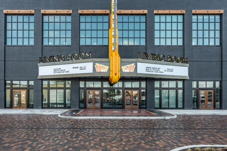 Bottleworks Hotel - Image 5