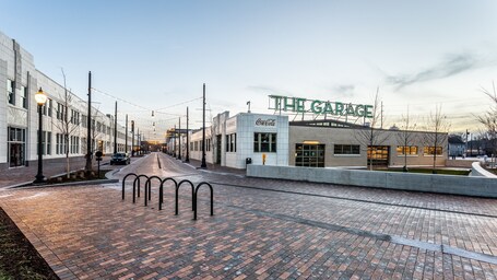 Bottleworks Hotel - Image 9