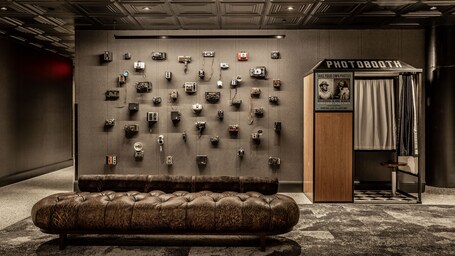 Bottleworks Hotel - Image 65