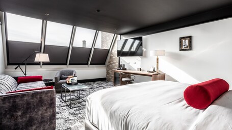 Bottleworks Hotel - Image 55