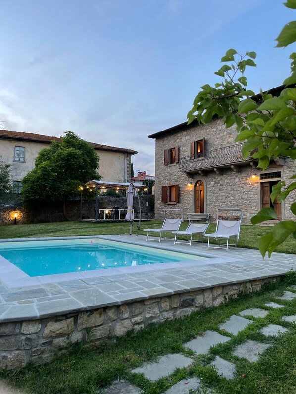 Outdoor pool - "Da Paolino" Villa with sauna and private pool in an ancient hamlet (Borgo alla collina)