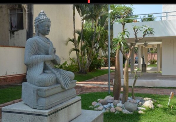 Garden - ZenHarmony Suites (Puerto Vallarta)