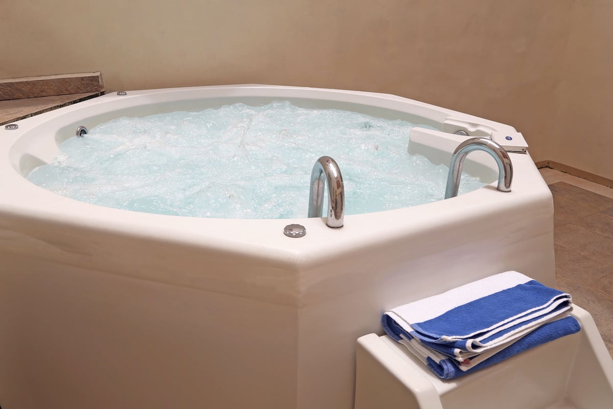 Bañera de hidromasaje