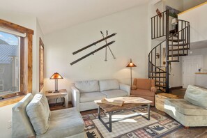 Smart-TV og DVD-spiller