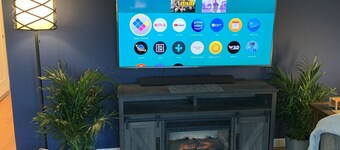  accessible- parkside gem-3 bdm corefloor home-pet friendly.