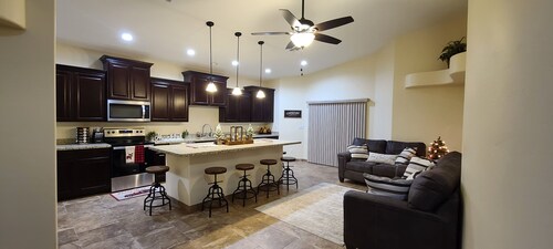 Beautiful 2020 Modern Rustic Lake Havasu Home