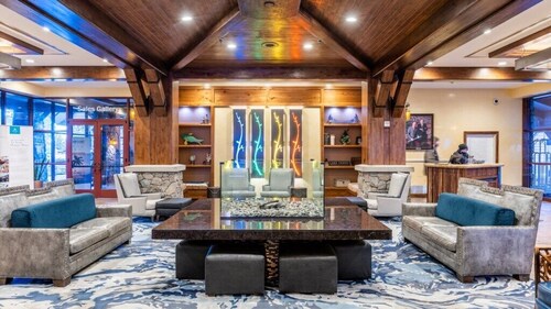 Marriotts Timber Lodge - 2 Bedroom