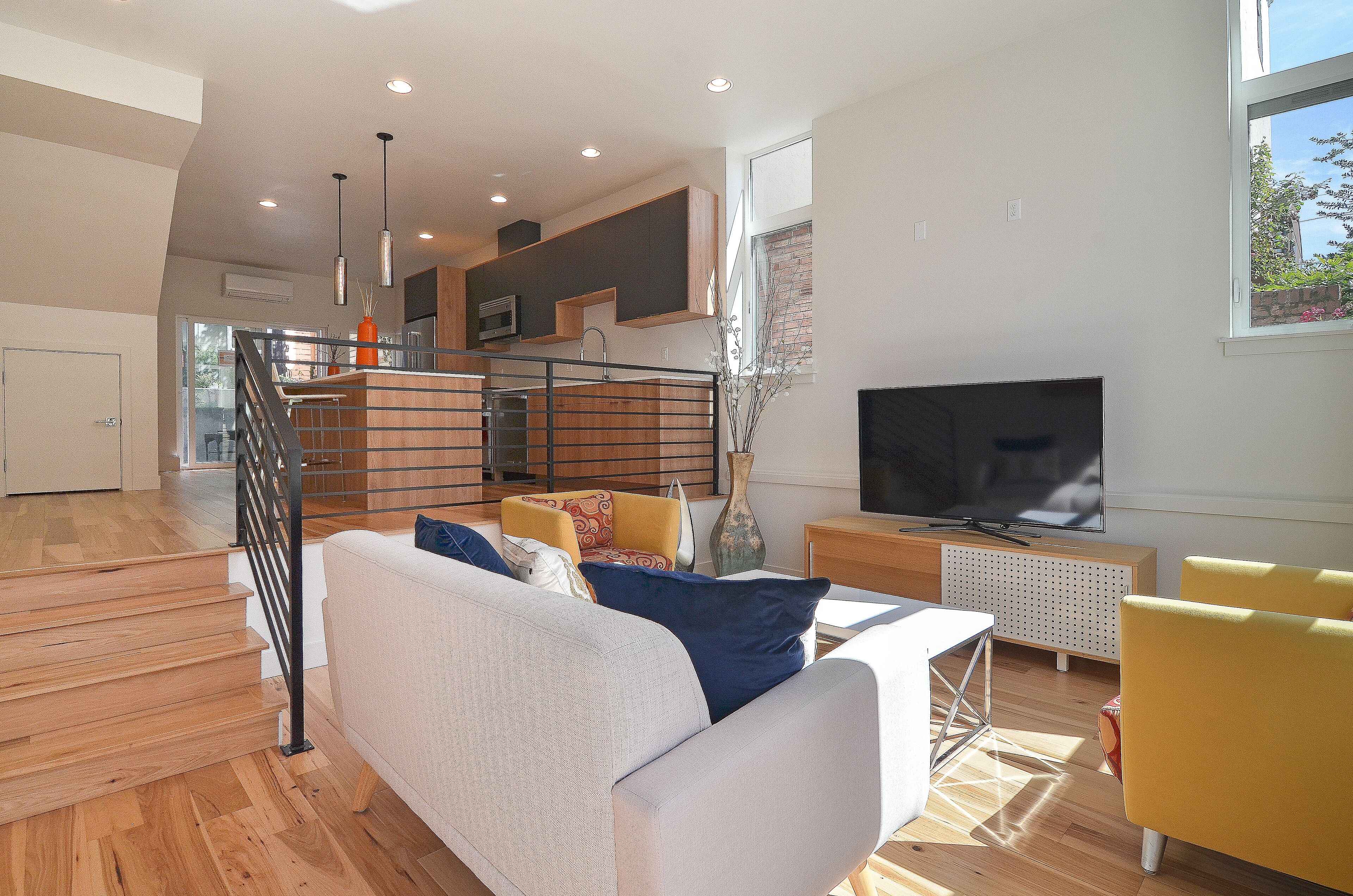 Smart TV, DVD player