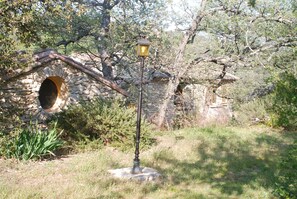 Enceinte de lâhĂ©bergement