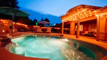 LĂ€mmitetty uima-allas