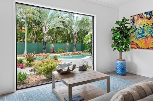 "Alma House" - Margate Q 4020