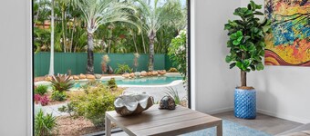 "Alma House" - Margate Q 4020