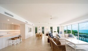 Apartment | Living area | TV, Netflix, streaming services - Sur La Mer Two Bedroom (Airlie Beach)