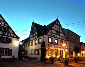 Exterior - Hotel zur Schloß-Schenke (Neuwied)