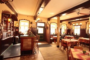 Restaurant - Hotel zur Schloß-Schenke (Neuwied)