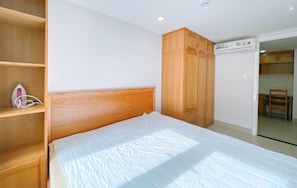 ดีลักซ์อพาร์ทเมนท์, 1 ห้องนอน | 1 ห้องนอน, ตกแต่งพิเศษโดยเฉพาะ, โต๊ะทำงาน, พื้นที่ทำงานแบบใช้แล็ปท็อป