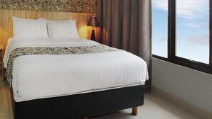 Superior Double Room - The Green Hotel (Bekasi)