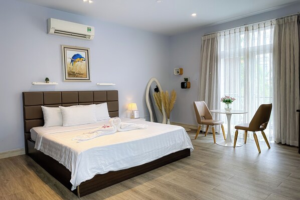 Suite | Minibar, escritorio, espacio para trabajar con un portátil y wifi gratis