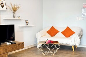 ห้องสวีท | มินิบาร์, โต๊ะทำงาน, พื้นที่ทำงานแบบใช้แล็ปท็อป, Wi-Fi ฟรี
