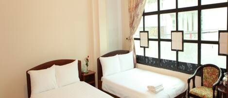 Habitació quàdruple | Escriptori, espai de treball apte per a portàtils i wifi gratuïta