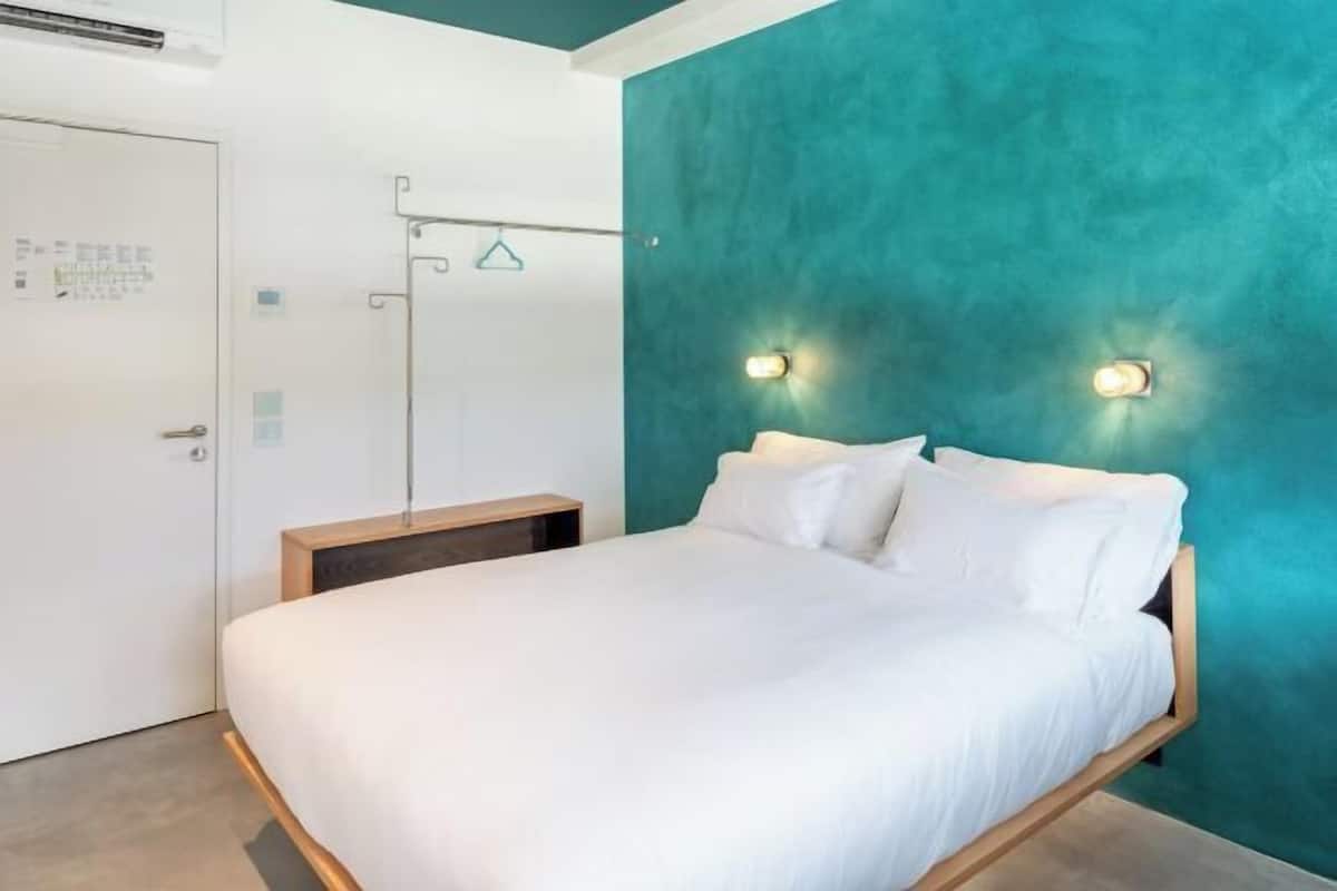 Edredón, camas con pillow-top y artículos del minibar gratis