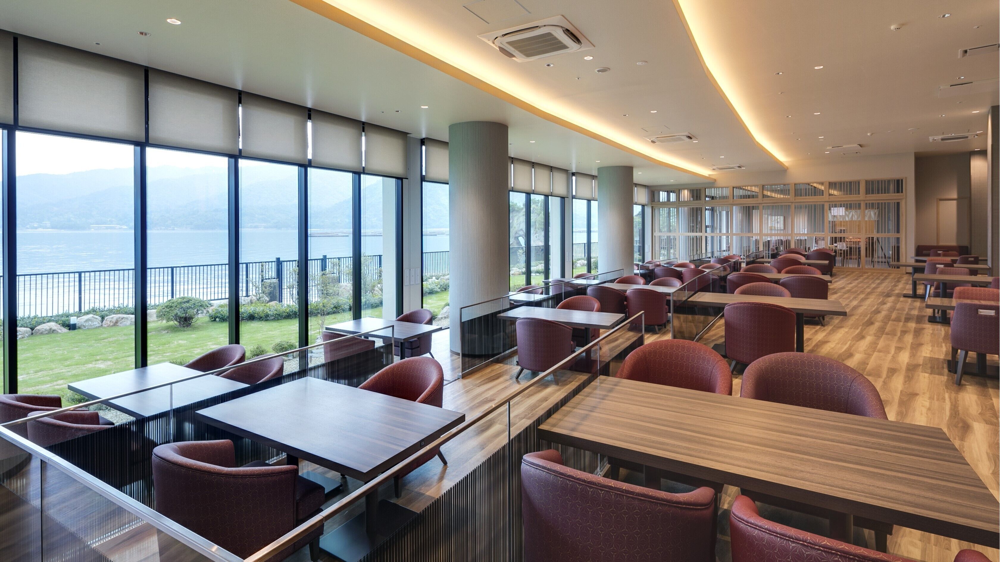 breakfast and dinner served, sea views