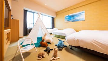 Free WiFi, bed sheets