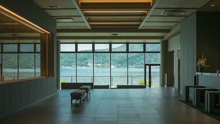 Interior entrance. Grandvrio Hotel Miyajima Wakura