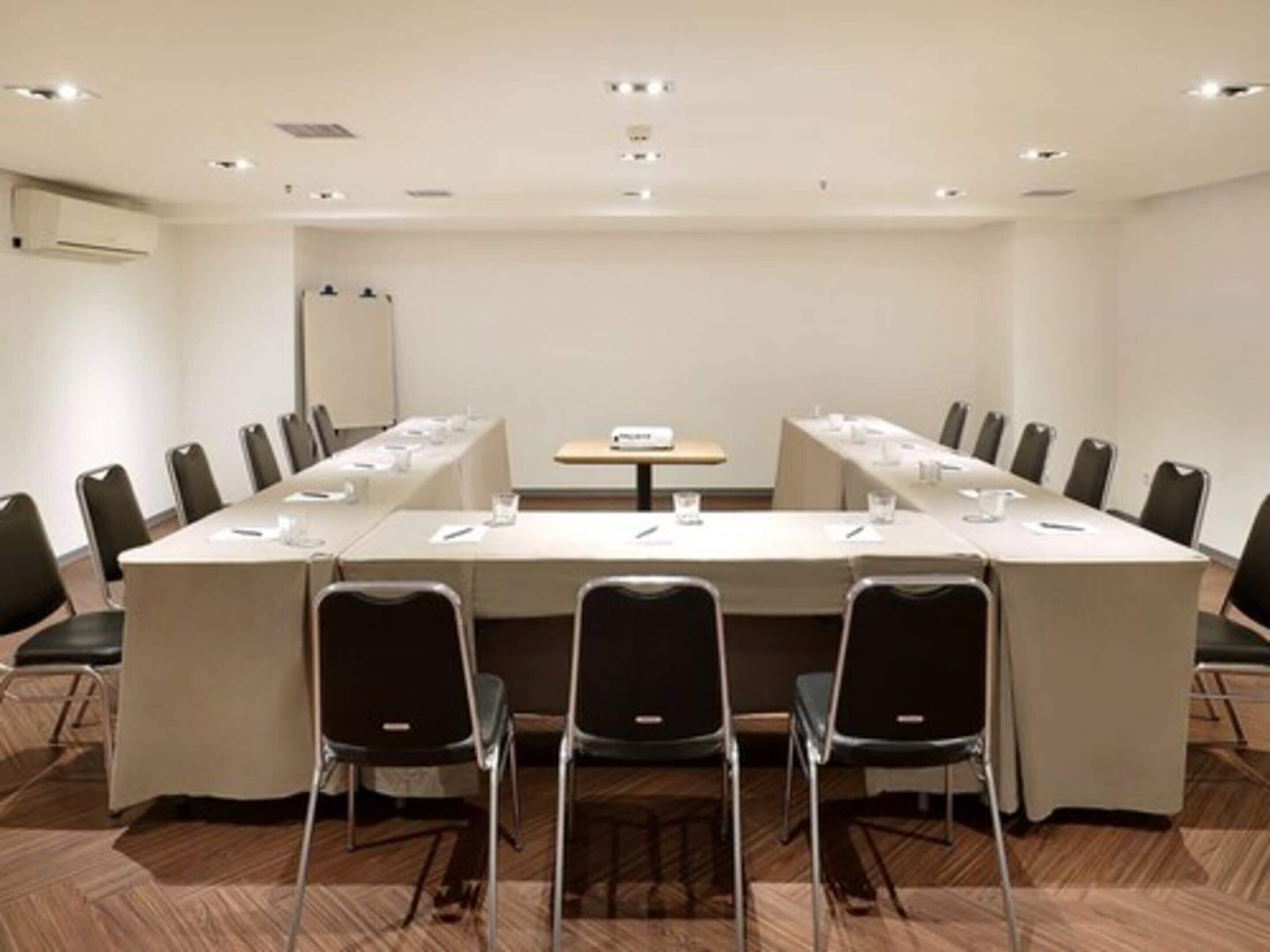 Foto - Swiss-Belinn Wahid Hasyim