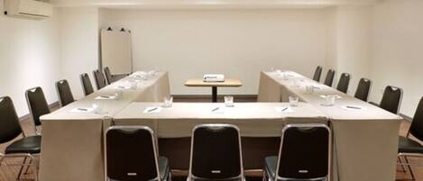สถานที่จัดงานประชุม
