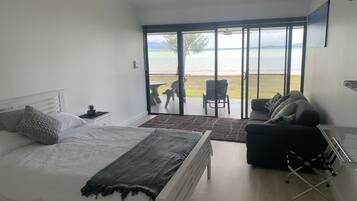 1 bedroom, Egyptian cotton sheets, iron/ironing board, free WiFi