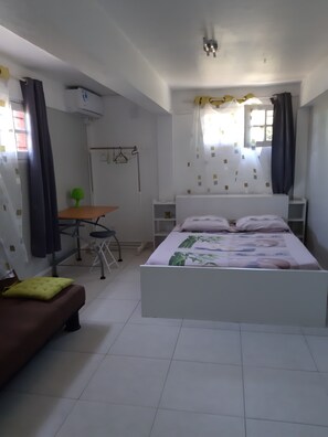 2 Schlafzimmer, Bügeleisen/Bügelbrett, kostenloses WLAN