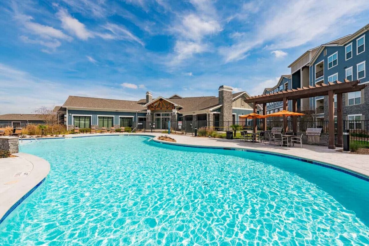 Photo 48 of Luxurious Apartment Living in Tomball, TX