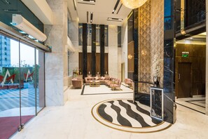 Interior entrance - Al Malqa Elite Hotel (Riyadh)