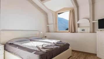 2 slaapkamers, een strijkplank/strijkijzer, gratis wifi, beddengoed