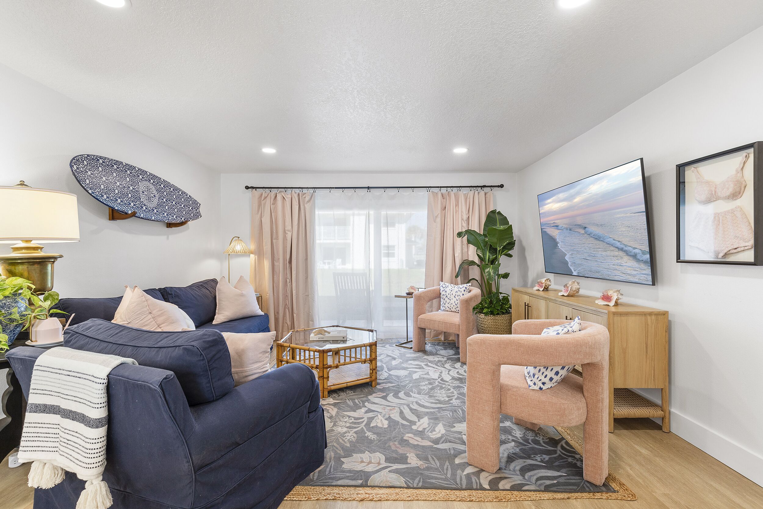 Ground-Floor Getaway Along NSB's No-Drive Beach!