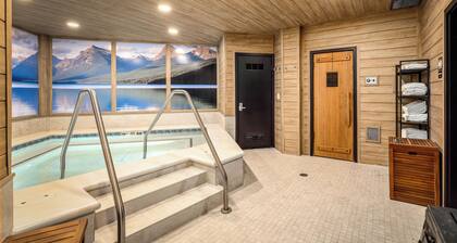 Incredible views and even better ski access! Newly remodeled ski condo
