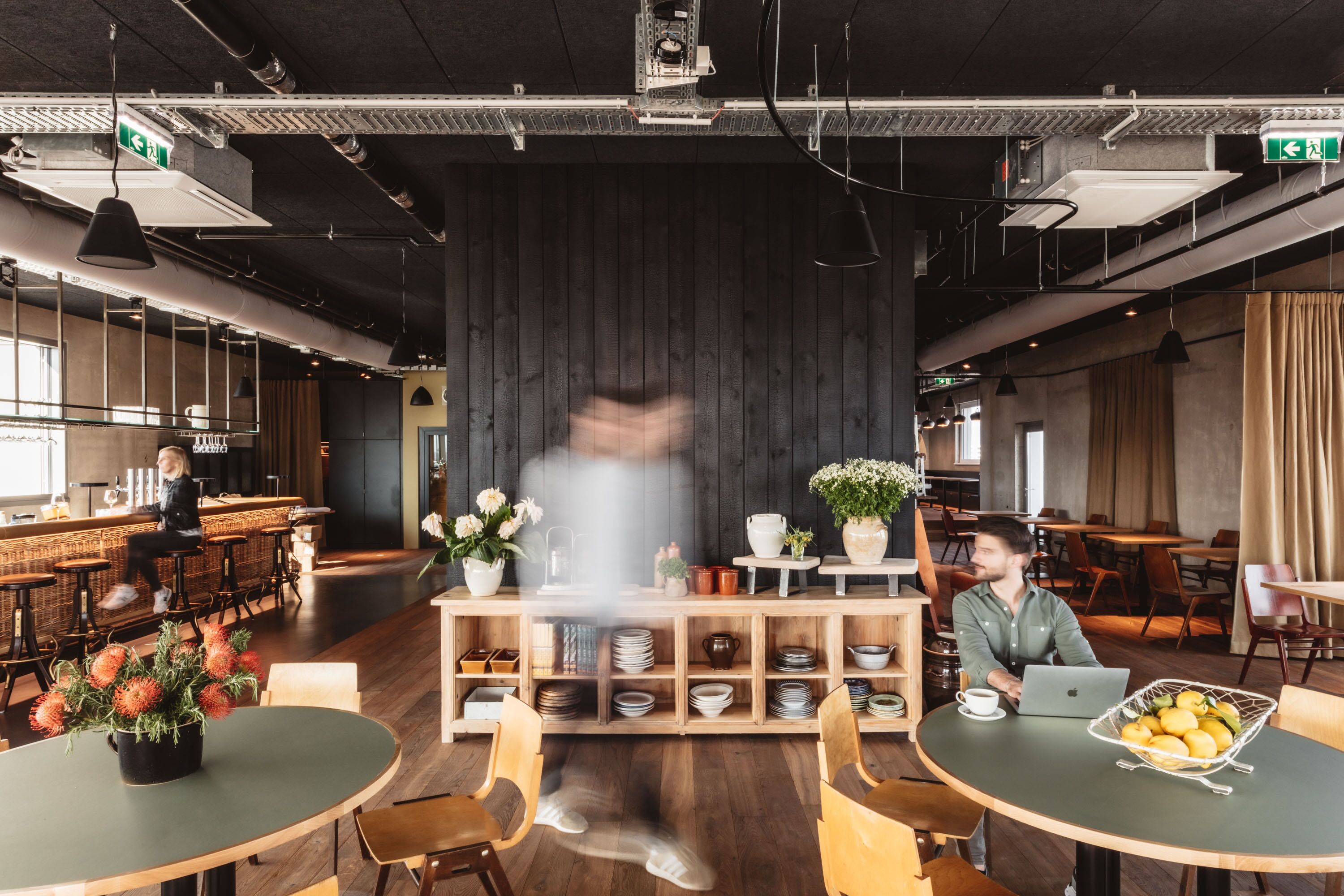 daily buffet breakfast (eur 25 per person)