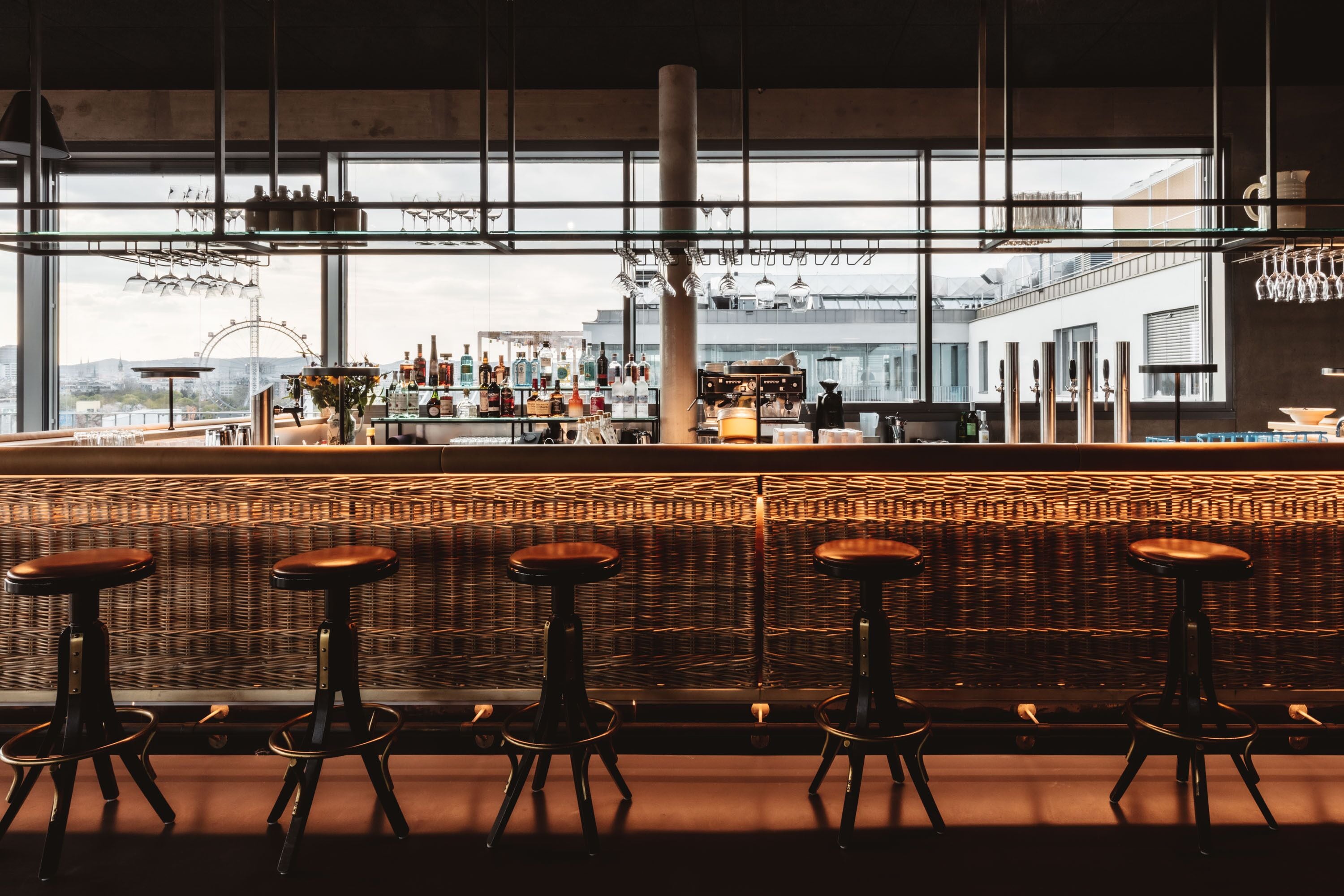 Bar (in der Unterkunft)