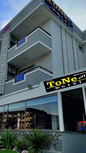 Front of property - Tone Otel (Gomec)