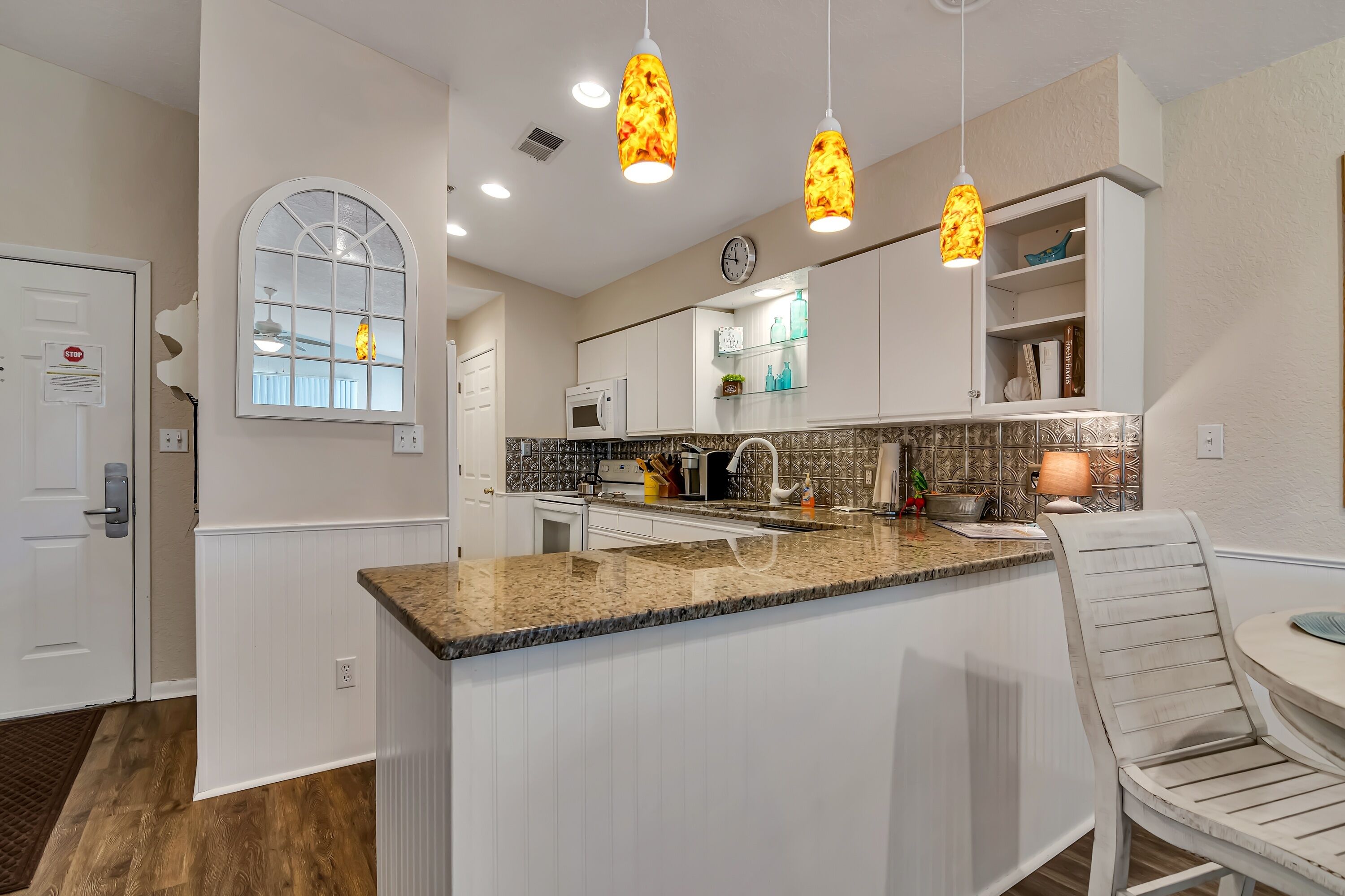 Condo, 2 Bedrooms | Private kitchen | Fridge, microwave, oven, dishwasher