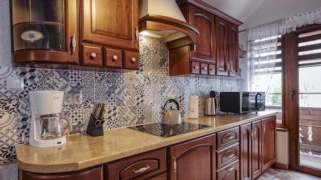 Apartment (47A) | Private kitchen | Fridge, microwave, stovetop, dishwasher